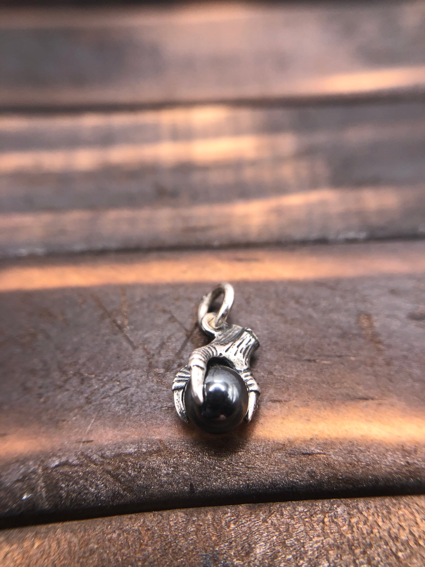 Silver Claw Talon pendant Hematite